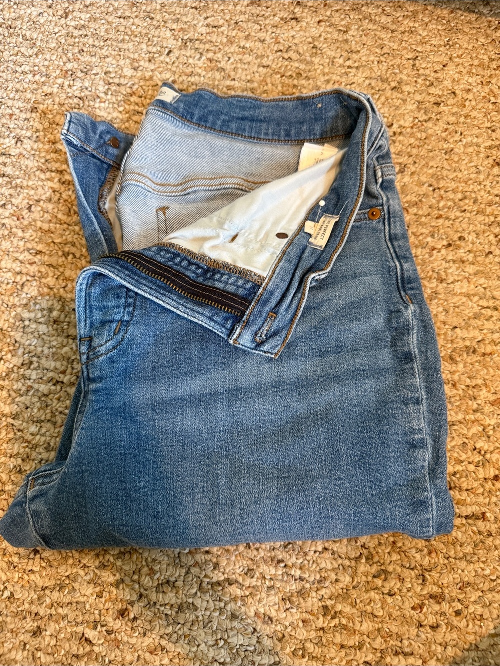 Madewell High-Rise Women's Jeans in Light Blue Wash